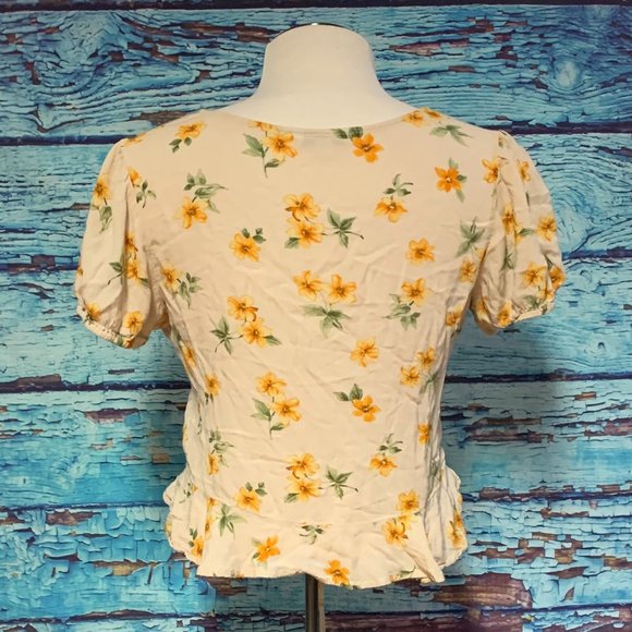 American Eagle Short Sleeved Ruched Front Floral Blouse - Picture 2 of 5